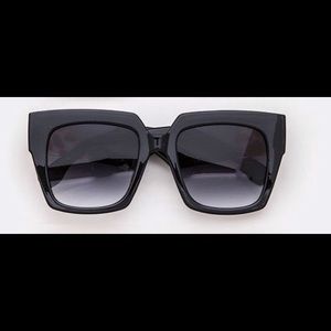 SUMMER BLOWOUT Oversized Retro Eyewear